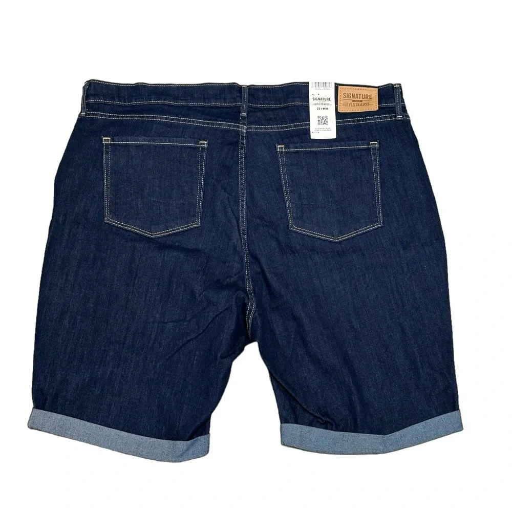Women’s Levi’s 22 W36 XXL Navy Blue Denim Jeans Shorts Bermuda Rolled Stretch